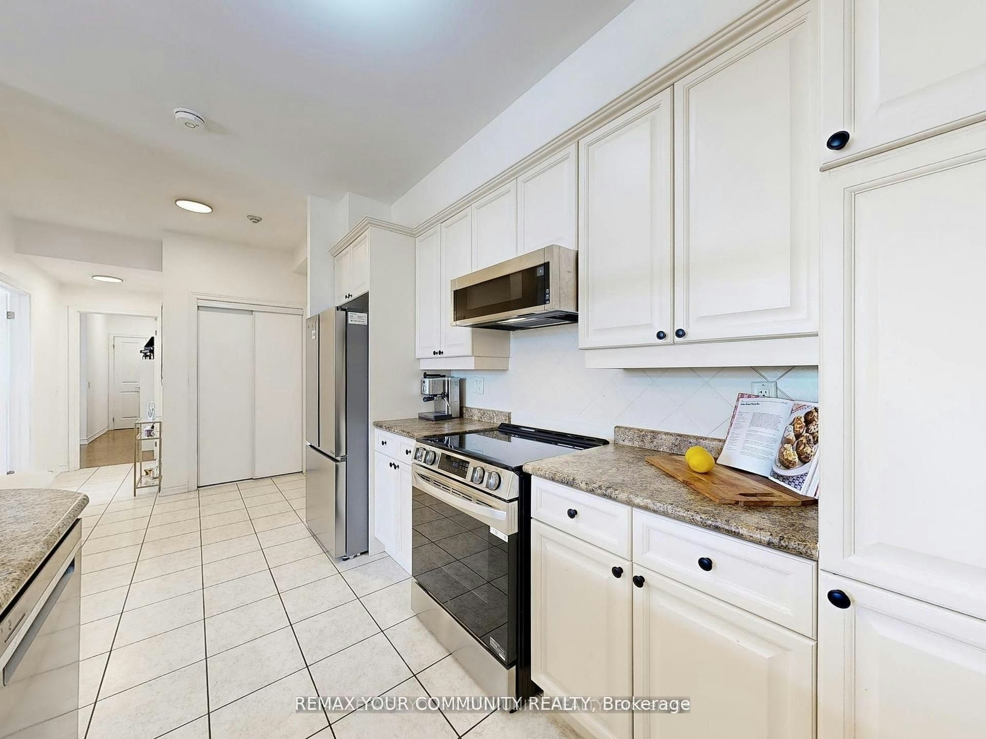 220-9519 Keele Street, Vaughan, ON, L6A 4A2 - 10