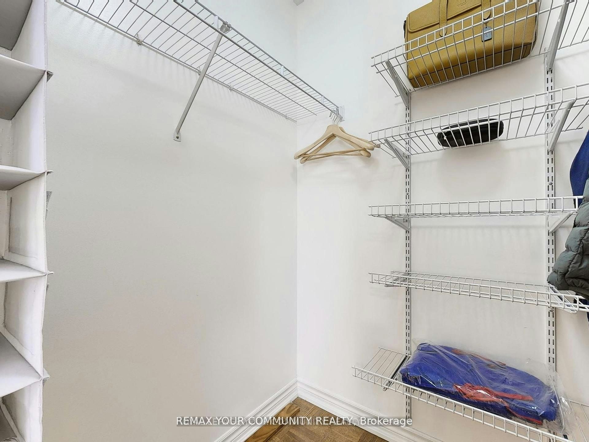 220-9519 Keele Street, Vaughan, ON, L6A 4A2 - 18