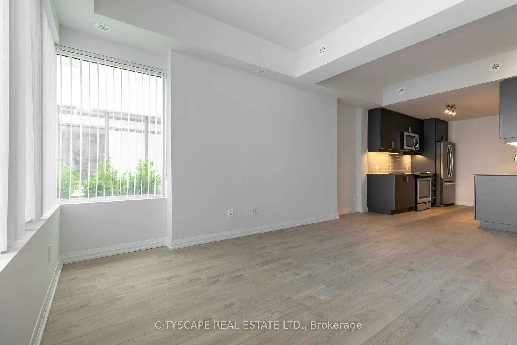 Th07-1010 Portage Parkway, Vaughan, ON, L4K 0K3