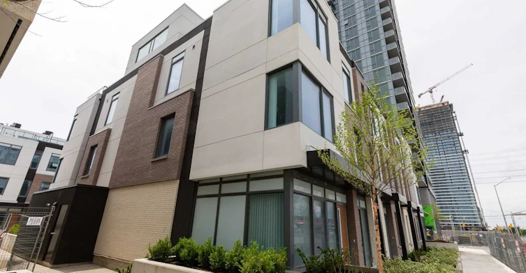 Th07-1010 Portage Parkway, Vaughan, ON, L4K 0K3 - 21