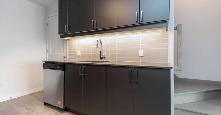 Th07-1010 Portage Parkway, Vaughan, ON, L4K 0K3 - 5
