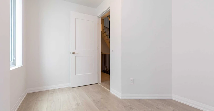Th07-1010 Portage Parkway, Vaughan, ON, L4K 0K3 - 11
