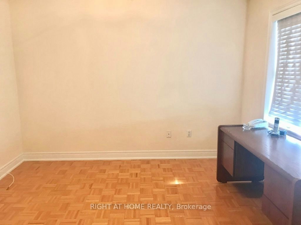 106 Avdell Avenue, Vaughan, ON, L4H 1H3 - 15