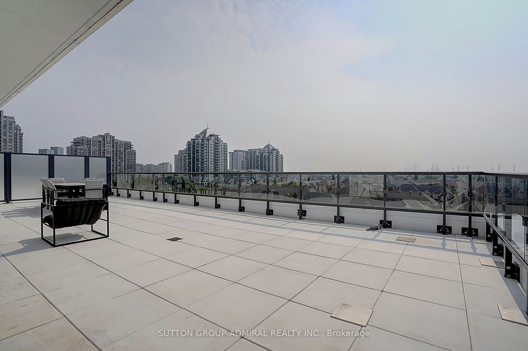 712-8 Beverley Glen Boulevard, Vaughan, ON, L4J 0L4 - 35