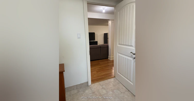 Bsmt-48 Sunnywood Crescent, Richmond Hill, ON, L4C 6W3 - 8