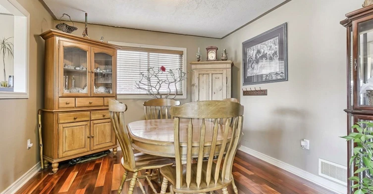 40 Bambi Crescent, Georgina, ON, L4P 4C6 - 6