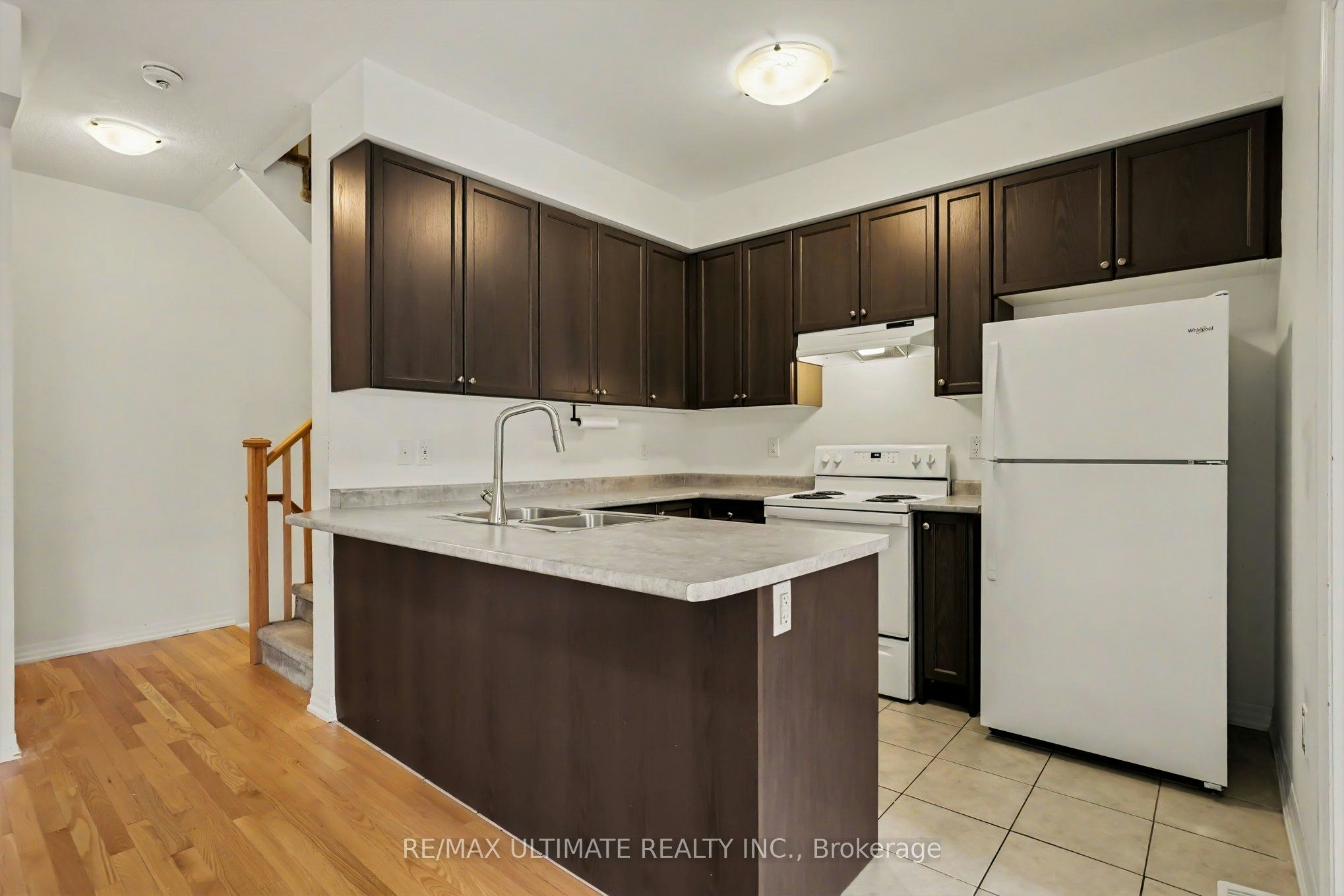 251 Vivant Street, Newmarket, ON, L3X 0K9 - 7