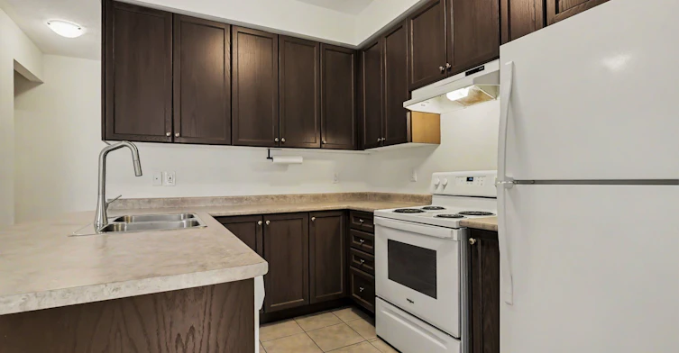 251 Vivant Street, Newmarket, ON, L3X 0K9 - 8