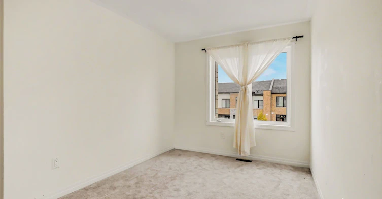 251 Vivant Street, Newmarket, ON, L3X 0K9 - 17