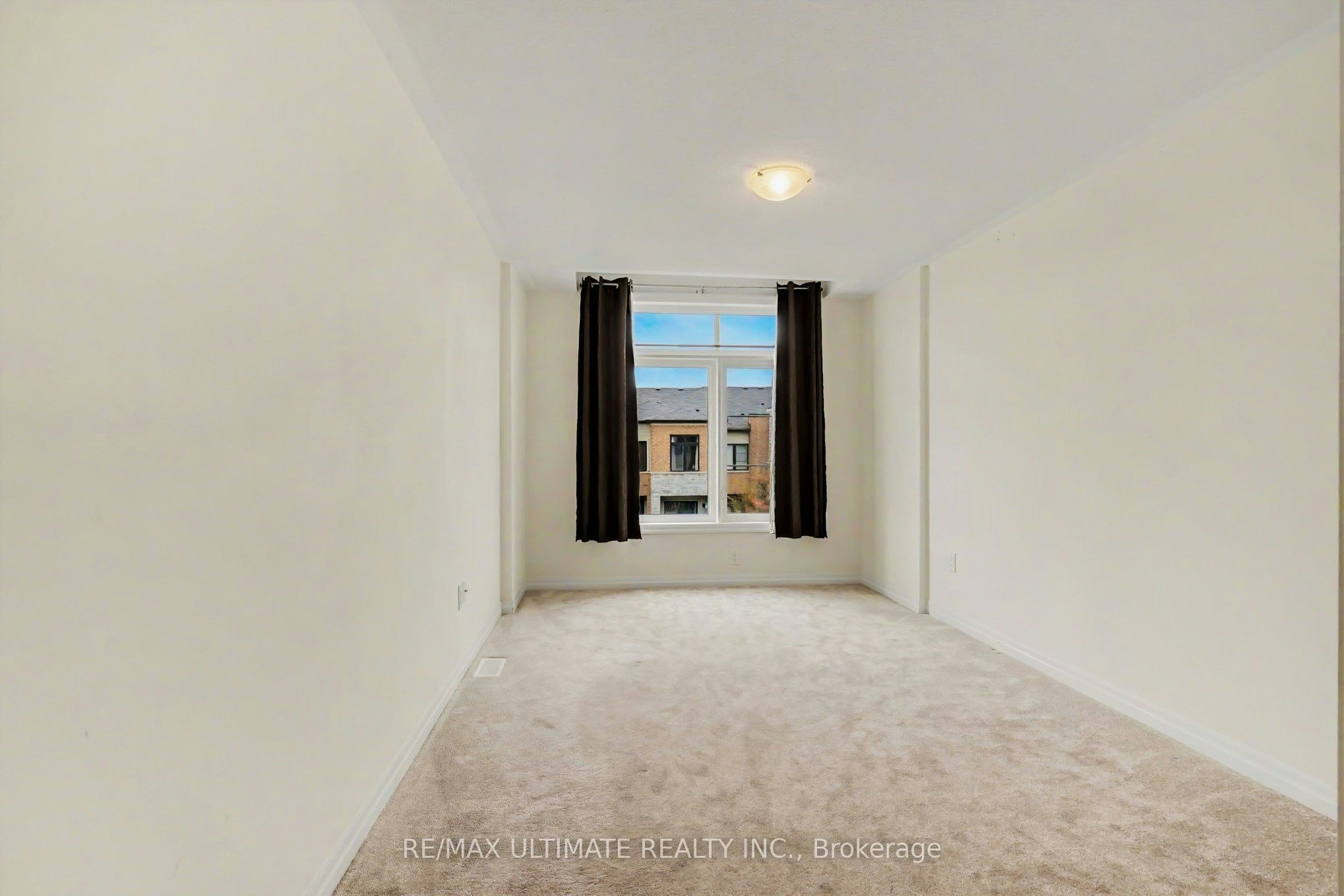 251 Vivant Street, Newmarket, ON, L3X 0K9 - 15