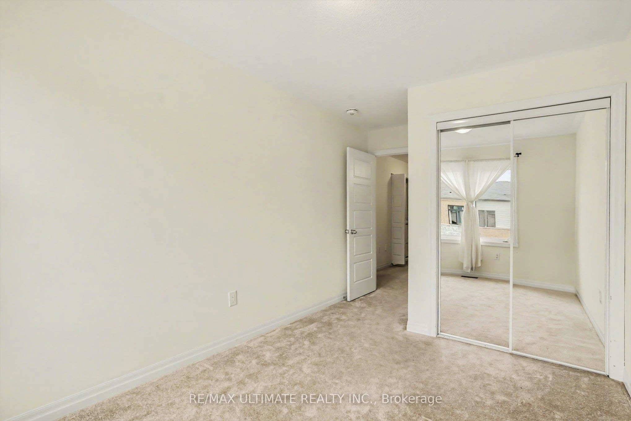 251 Vivant Street, Newmarket, ON, L3X 0K9 - 18