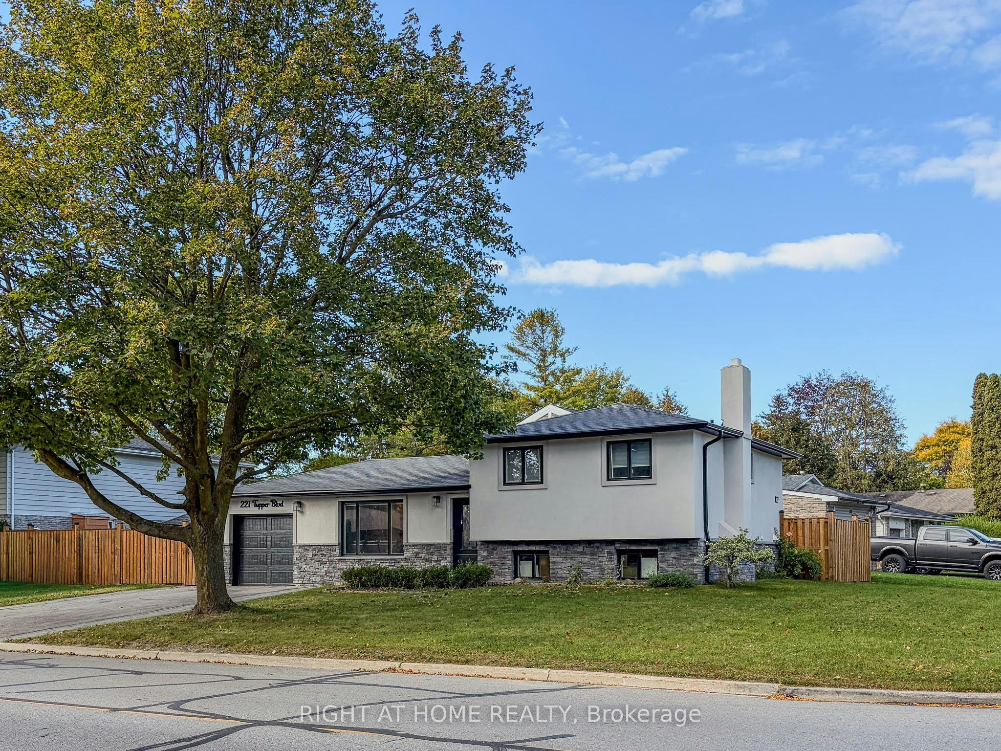 221 Tupper Boulevard, New Tecumseth, ON, L9R 1B5