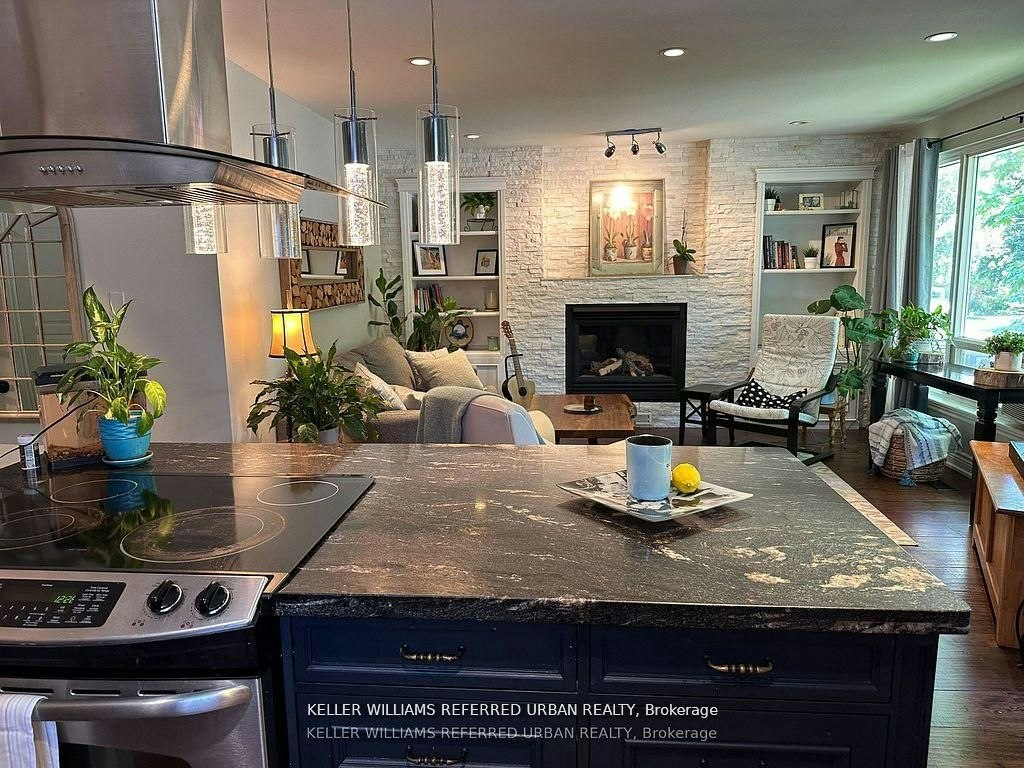 Main-30 Collins Crescent, Aurora, ON, L4G 2W2 - 4