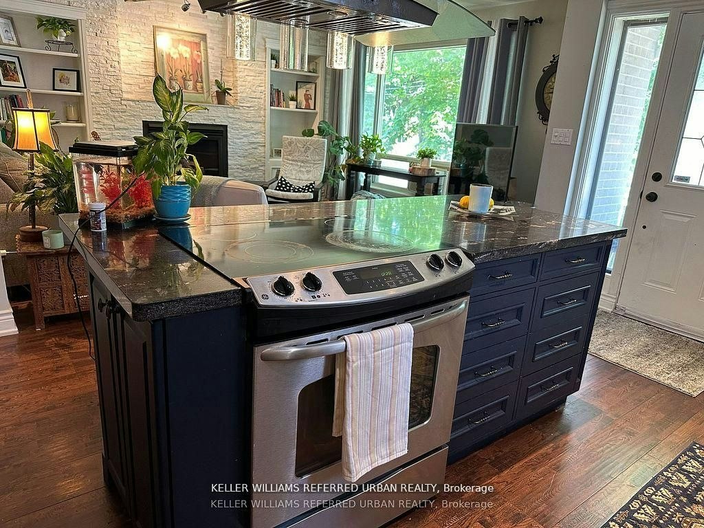 Main-30 Collins Crescent, Aurora, ON, L4G 2W2 - 8