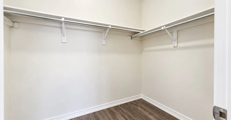 Main Fl-10 Armstrong Crescent, Bradford West Gwillimbury, ON, L3Z 2B5 - 10