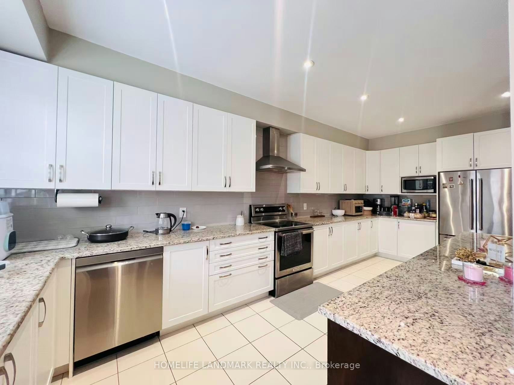 114 Puccini Drive, Richmond Hill, ON, L4E 0R5 - 5