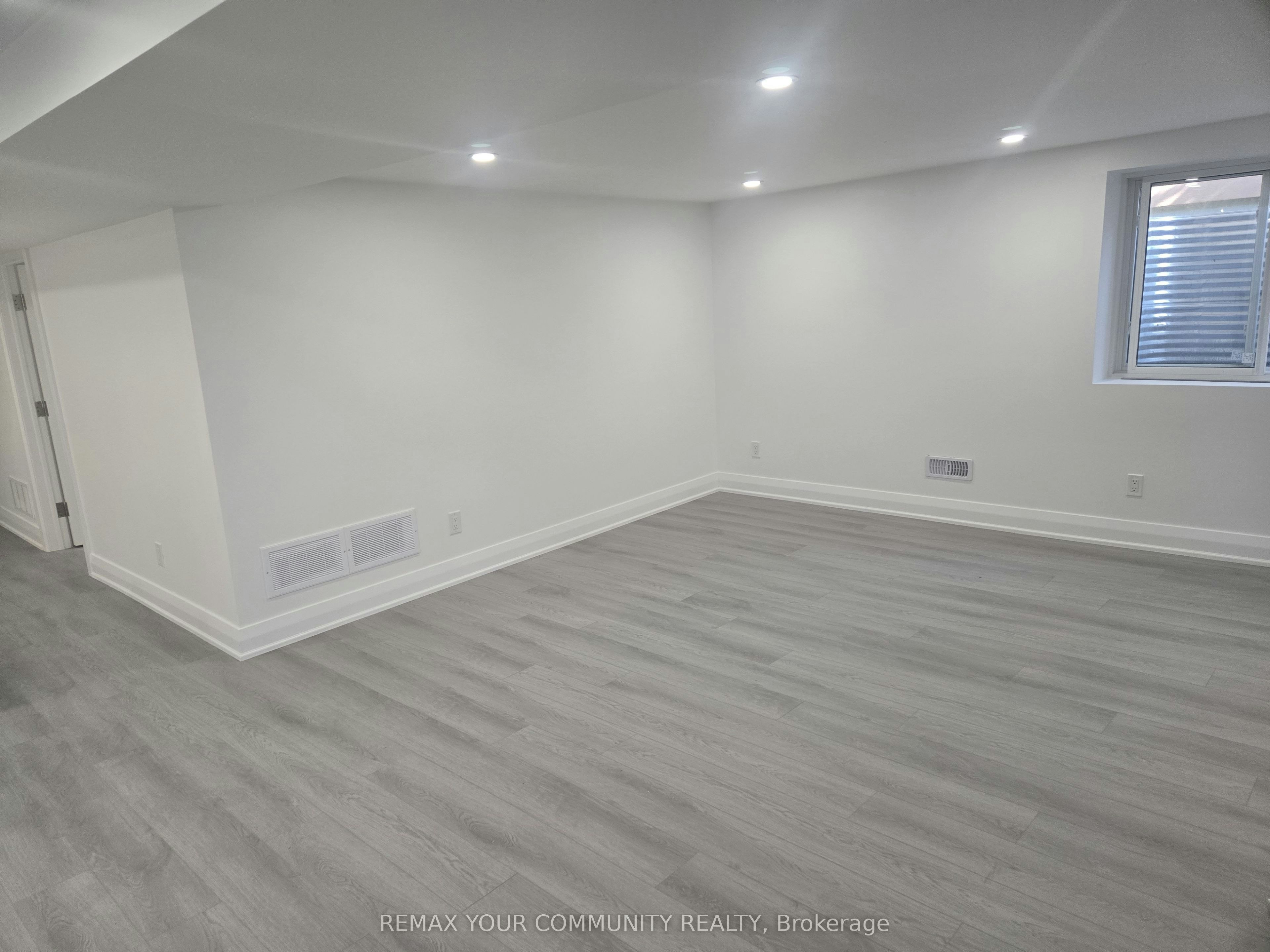 64 Rockport Crescent, Richmond Hill, ON, L4C 2L6 - 5