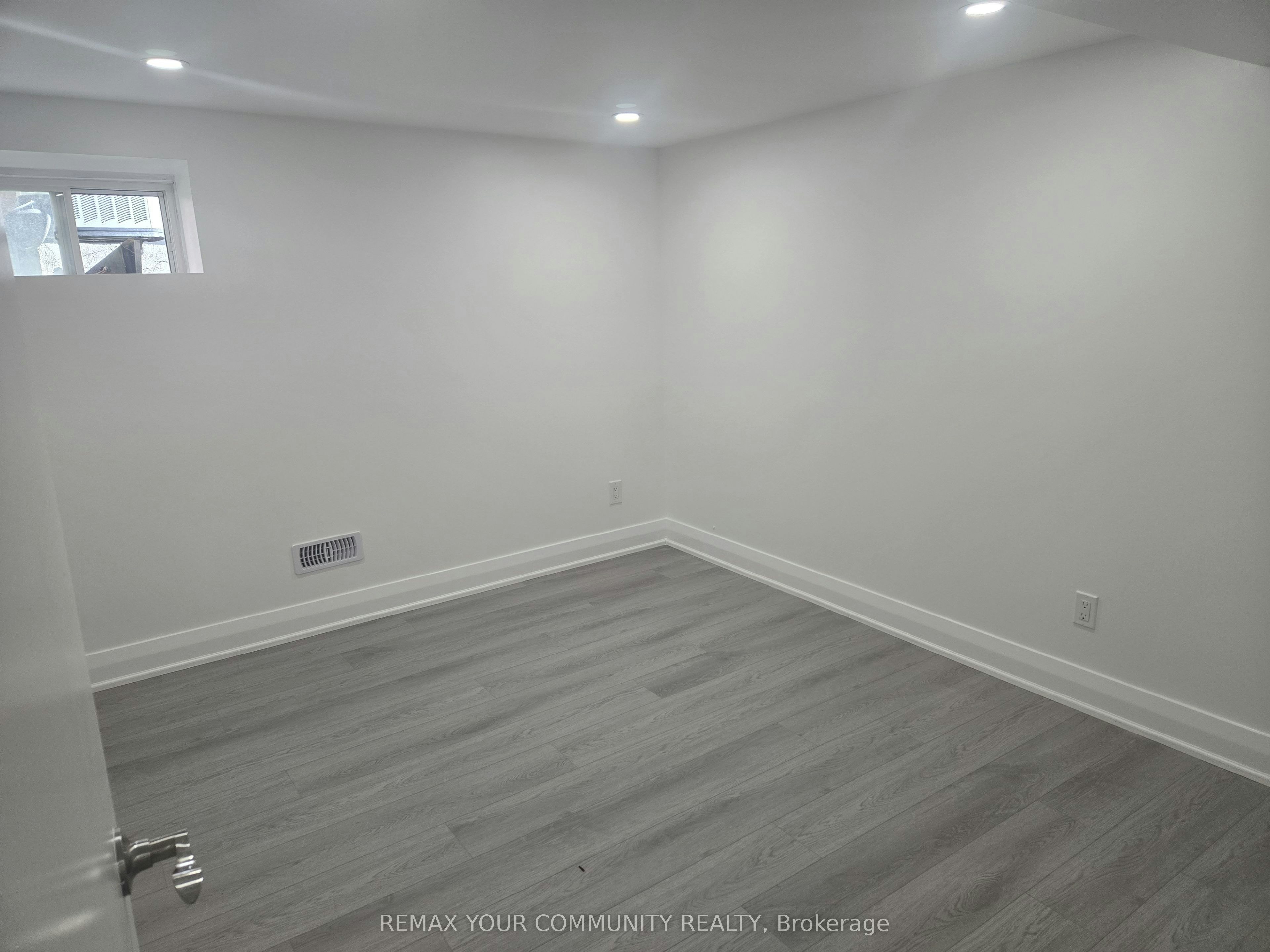 64 Rockport Crescent, Richmond Hill, ON, L4C 2L6 - 7