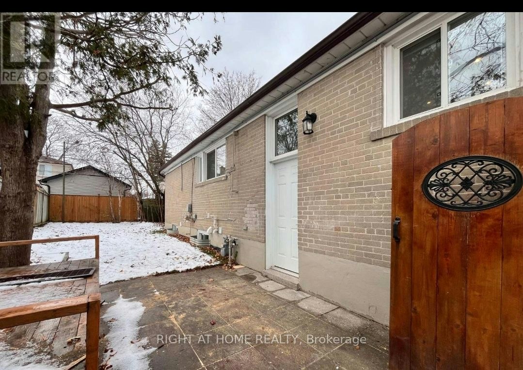 Upper-195 Taylor Mills Drive N, Richmond Hill, ON, L4C 2T5 - 19