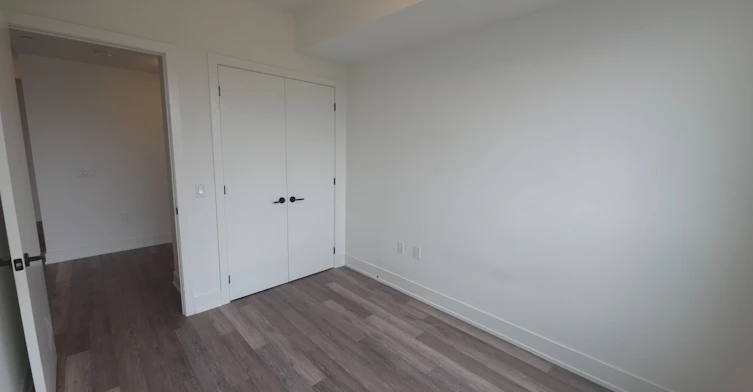 419-2075 King Road, King, ON, L7B 0R6 - 13