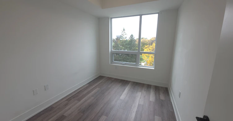 419-2075 King Road, King, ON, L7B 0R6 - 11