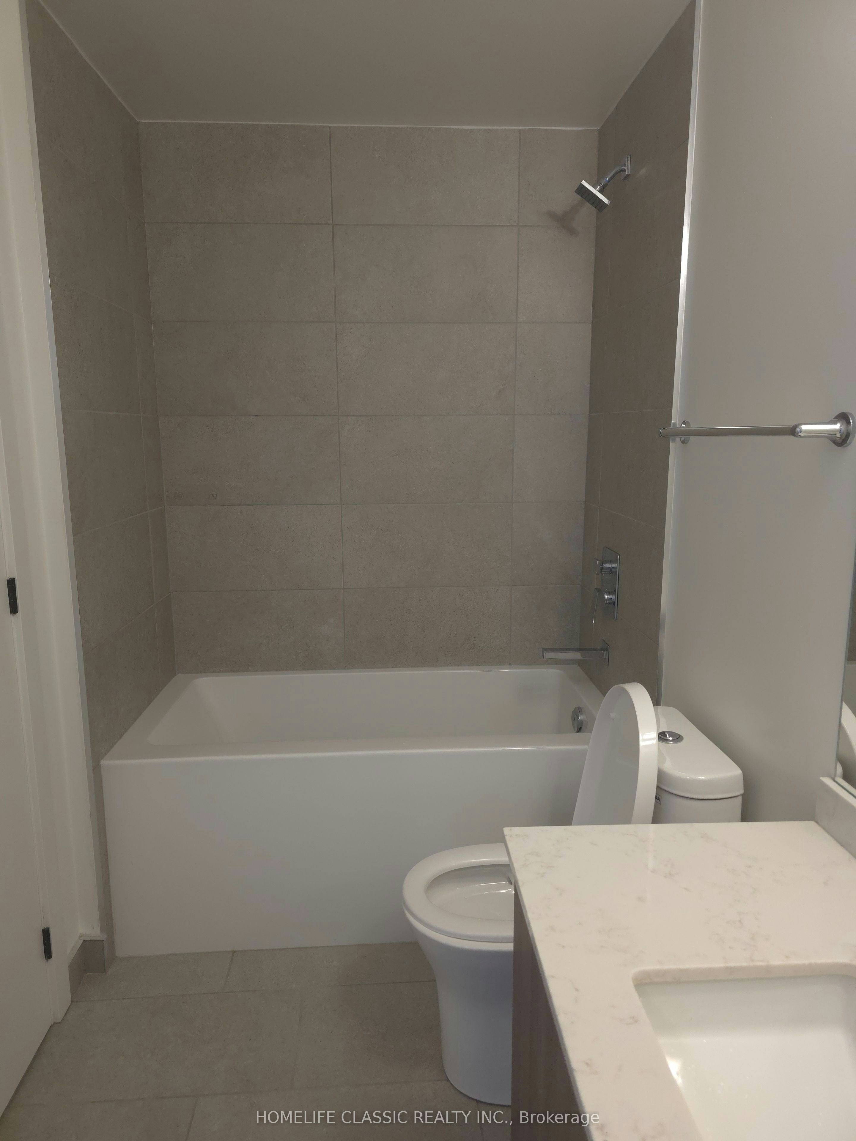 419-2075 King Road, King, ON, L7B 0R6 - 16