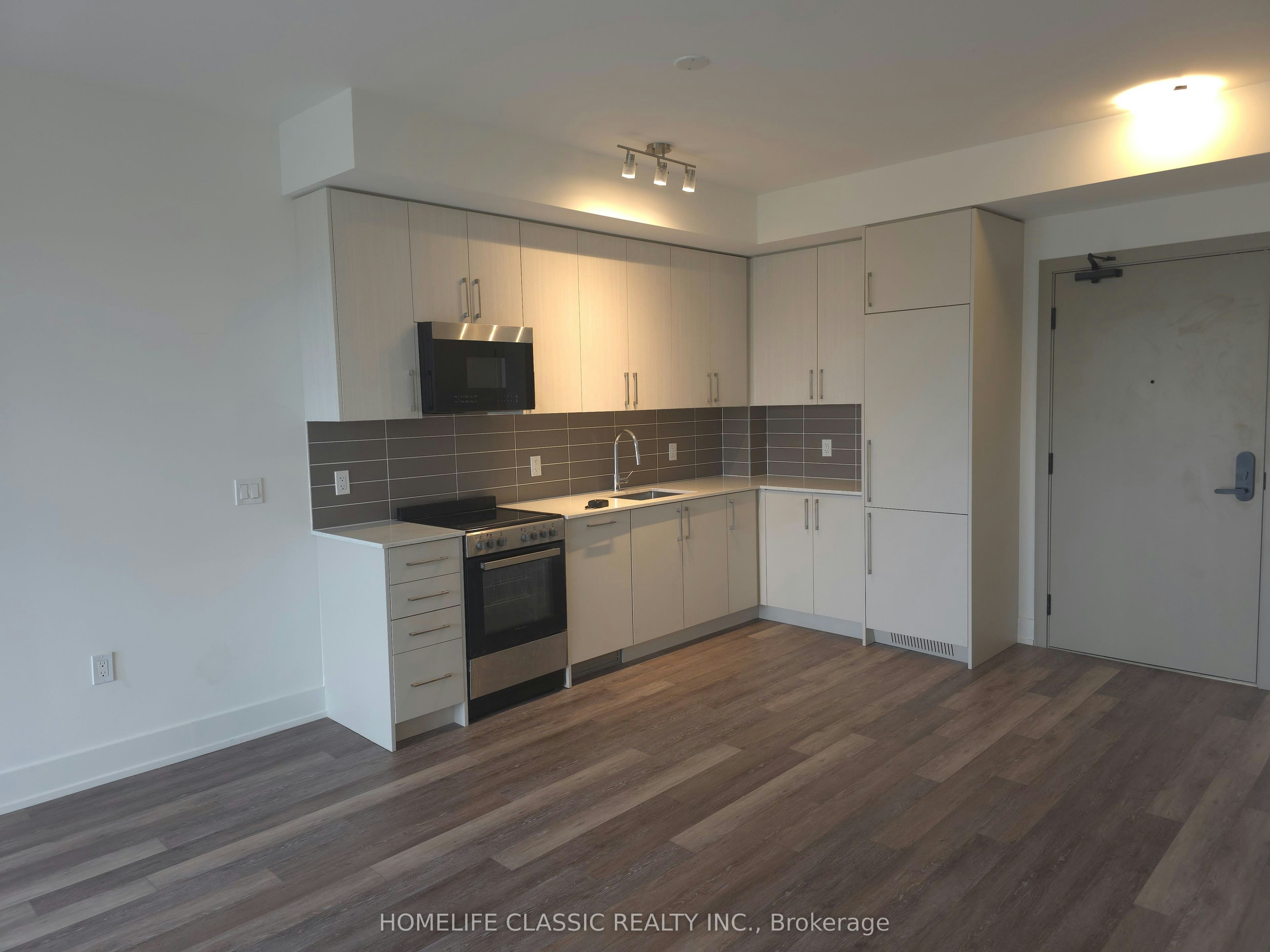419-2075 King Road, King, ON, L7B 0R6 - 10