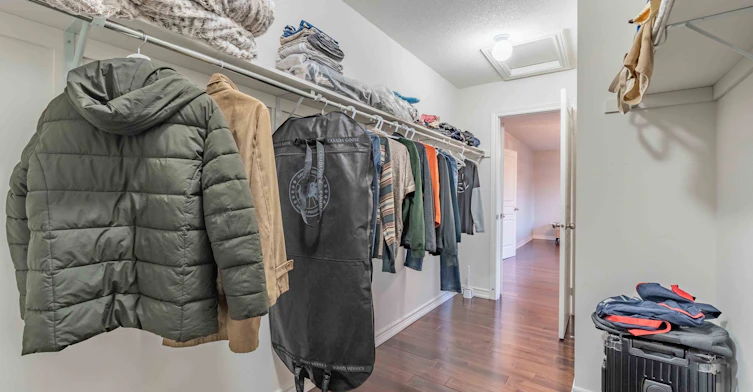98 Thornhill Ravines Crescent, Vaughan, ON, L6A 4J8 - 11