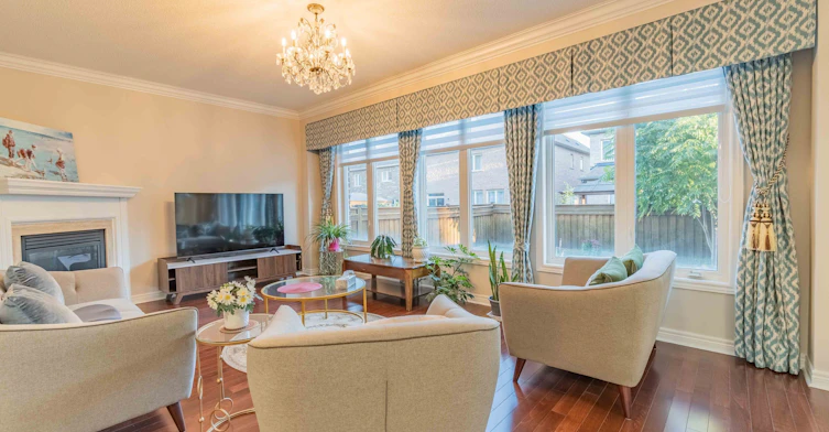 98 Thornhill Ravines Crescent, Vaughan, ON, L6A 4J8 - 5