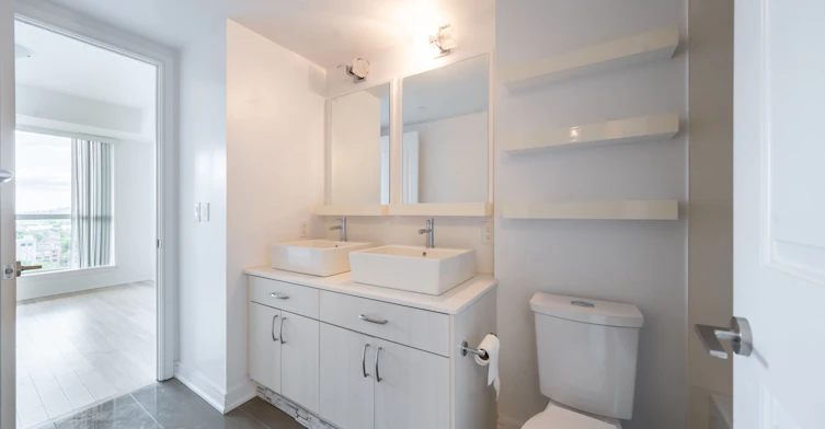 1210-9205 Yonge Street S, Richmond Hill, ON, L4C 1V5 - 13