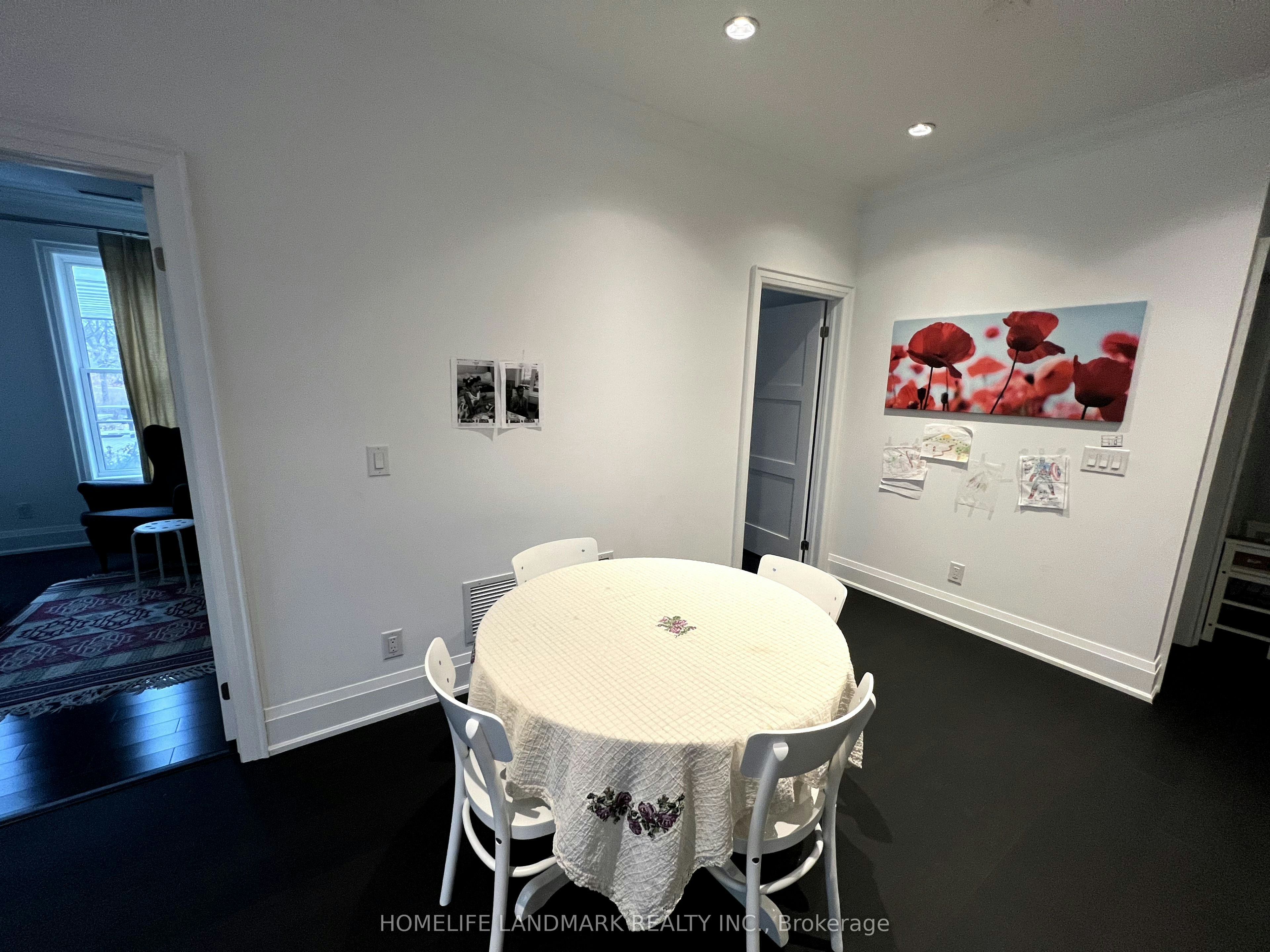 211-10360 Islington Avenue, Vaughan, ON, L0J 1C0 - 4