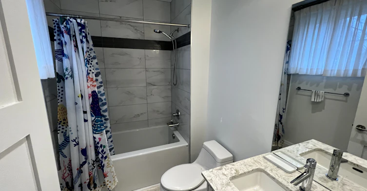 211-10360 Islington Avenue, Vaughan, ON, L0J 1C0 - 9