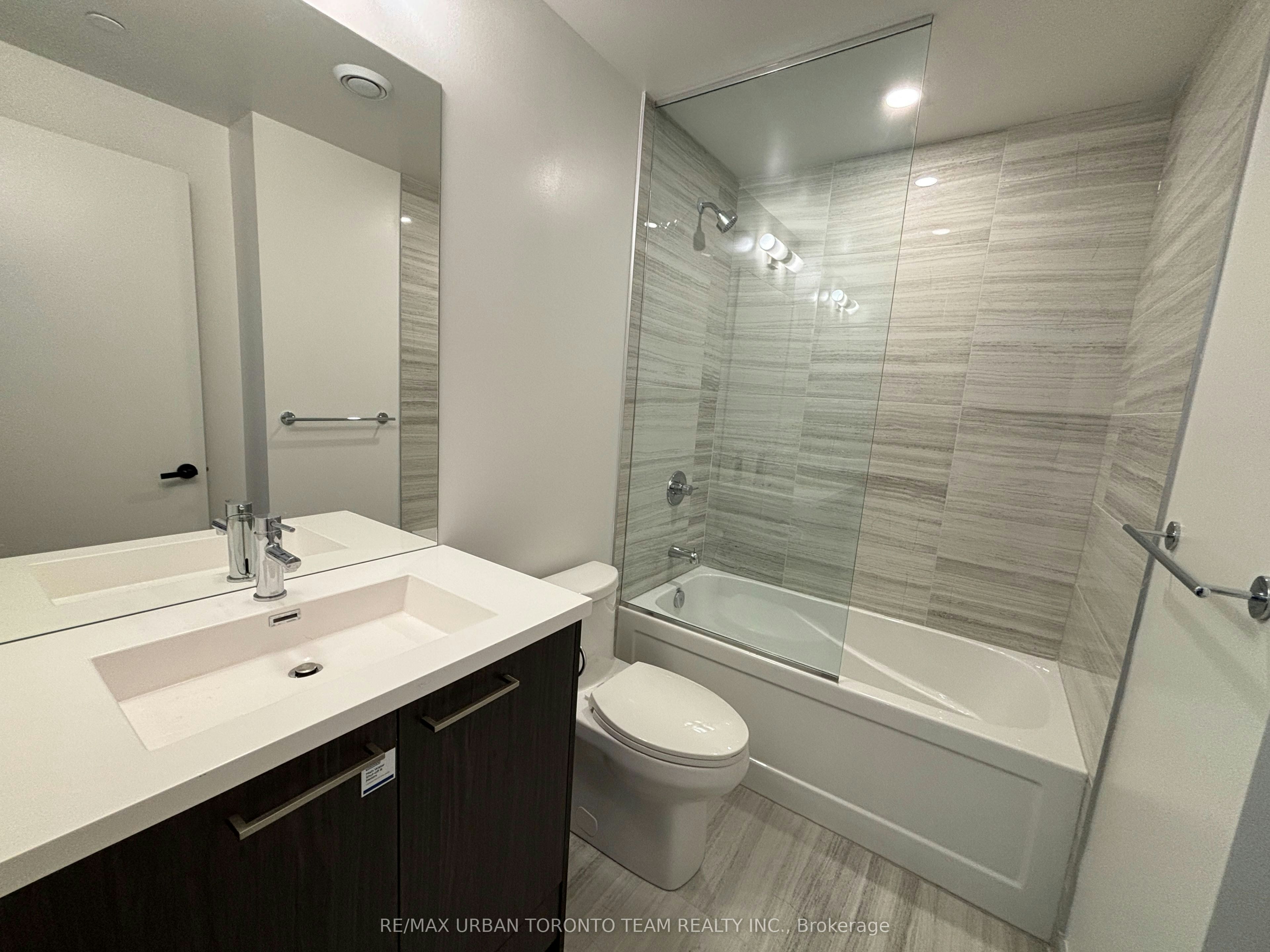 2008-28 Interchange Way, Vaughan, ON, L4K 0P8 - 9