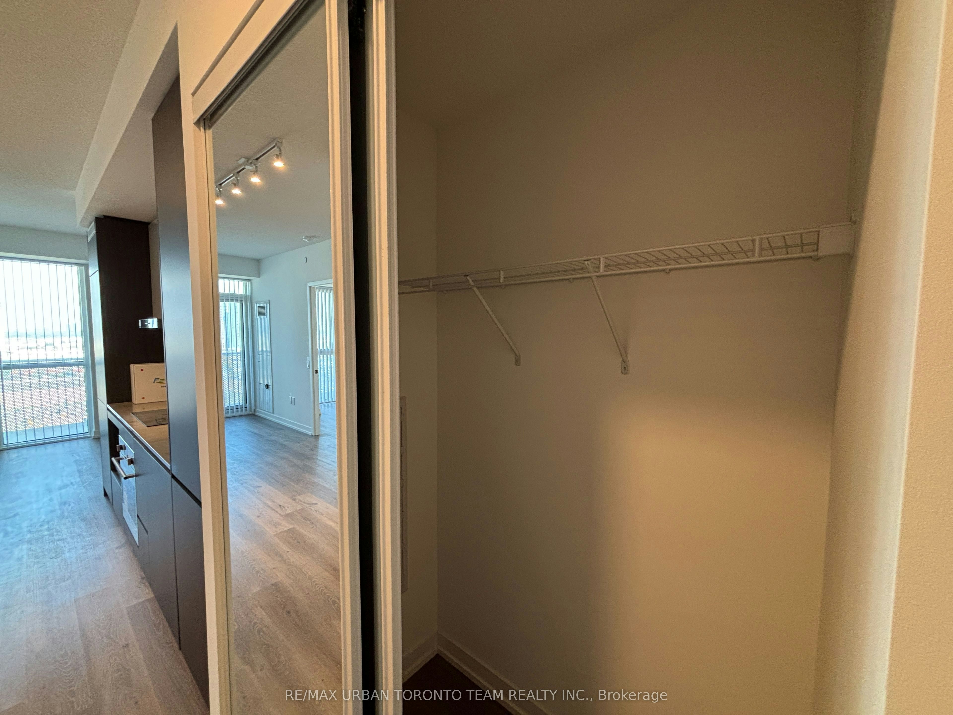 2008-28 Interchange Way, Vaughan, ON, L4K 0P8 - 10