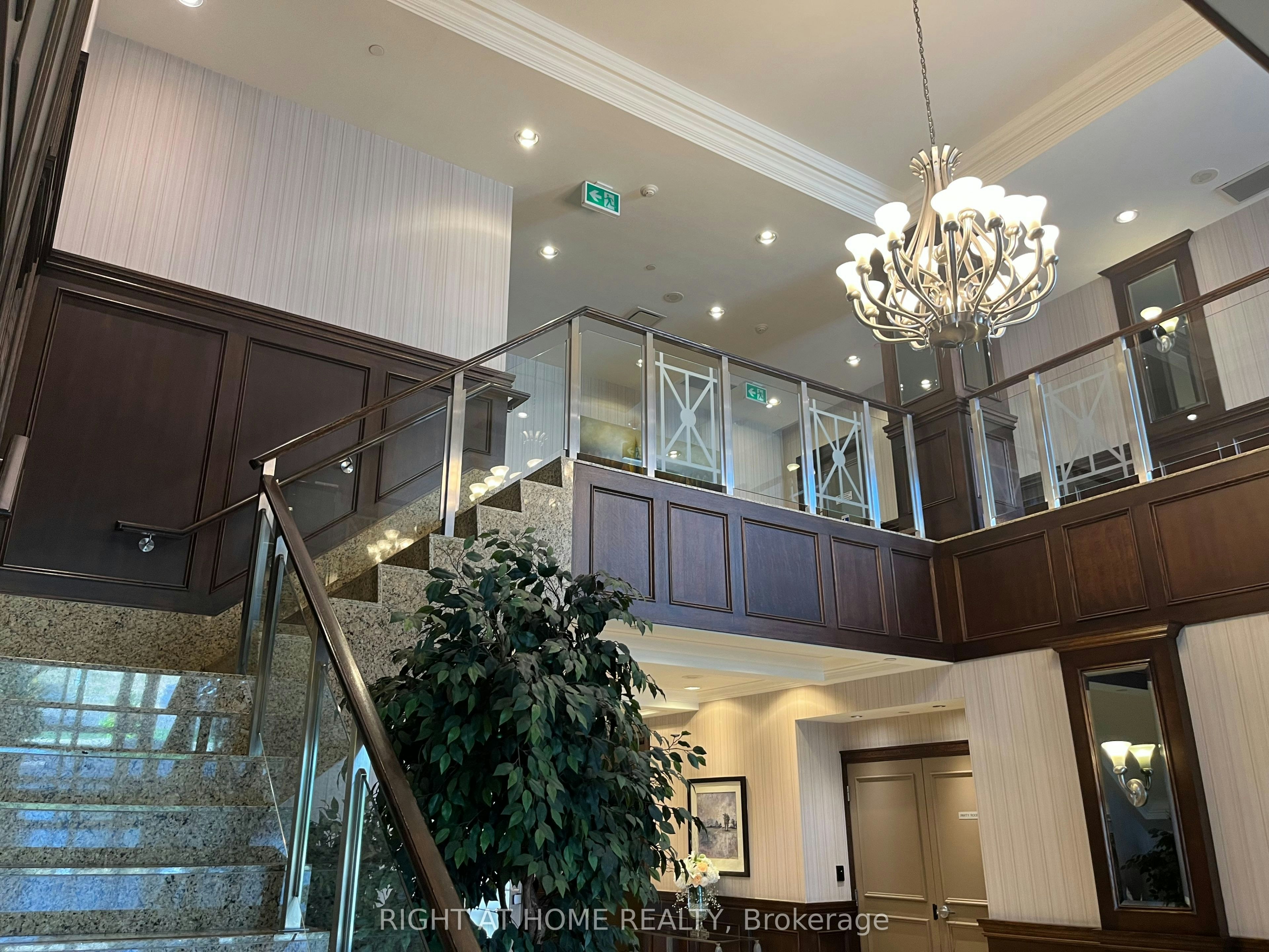 LPH209-15 North Park Road, Vaughan, ON, L4J 0A1 - 4