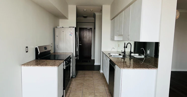 LPH209-15 North Park Road, Vaughan, ON, L4J 0A1 - 12