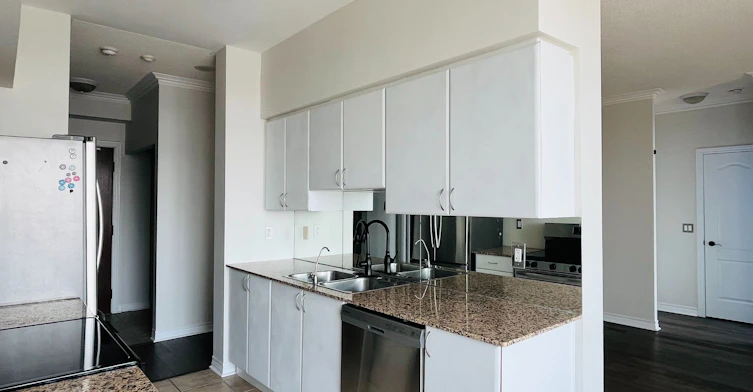 LPH209-15 North Park Road, Vaughan, ON, L4J 0A1 - 11