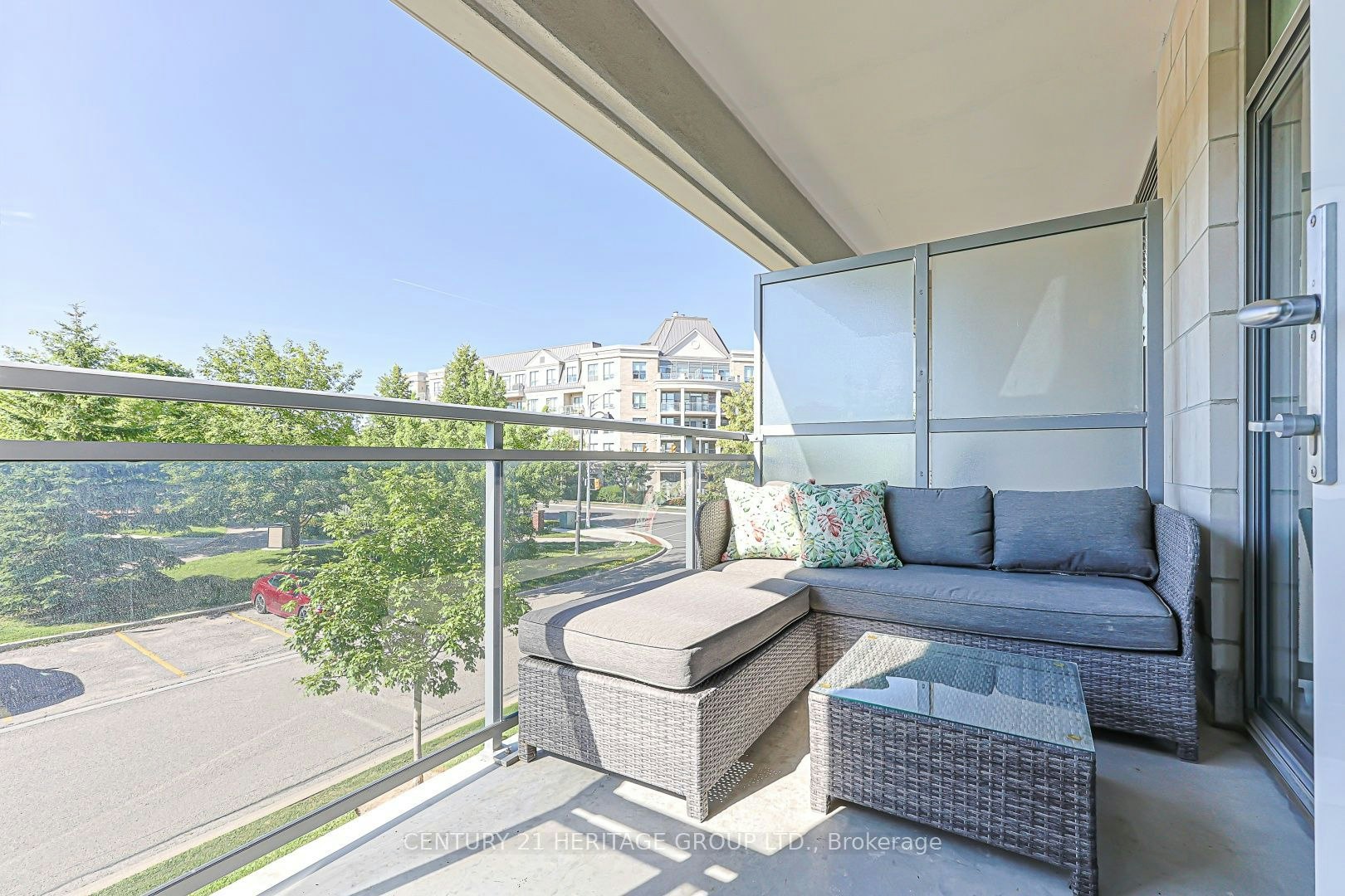 210-111 Civic Square Gate, Aurora, ON, L4G 0S6 - 26