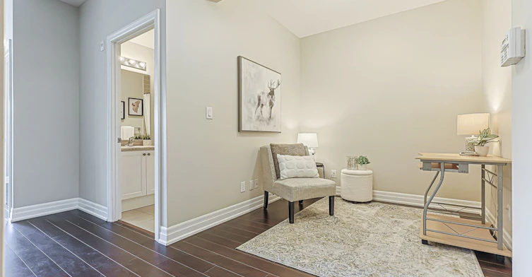 210-111 Civic Square Gate, Aurora, ON, L4G 0S6 - 12