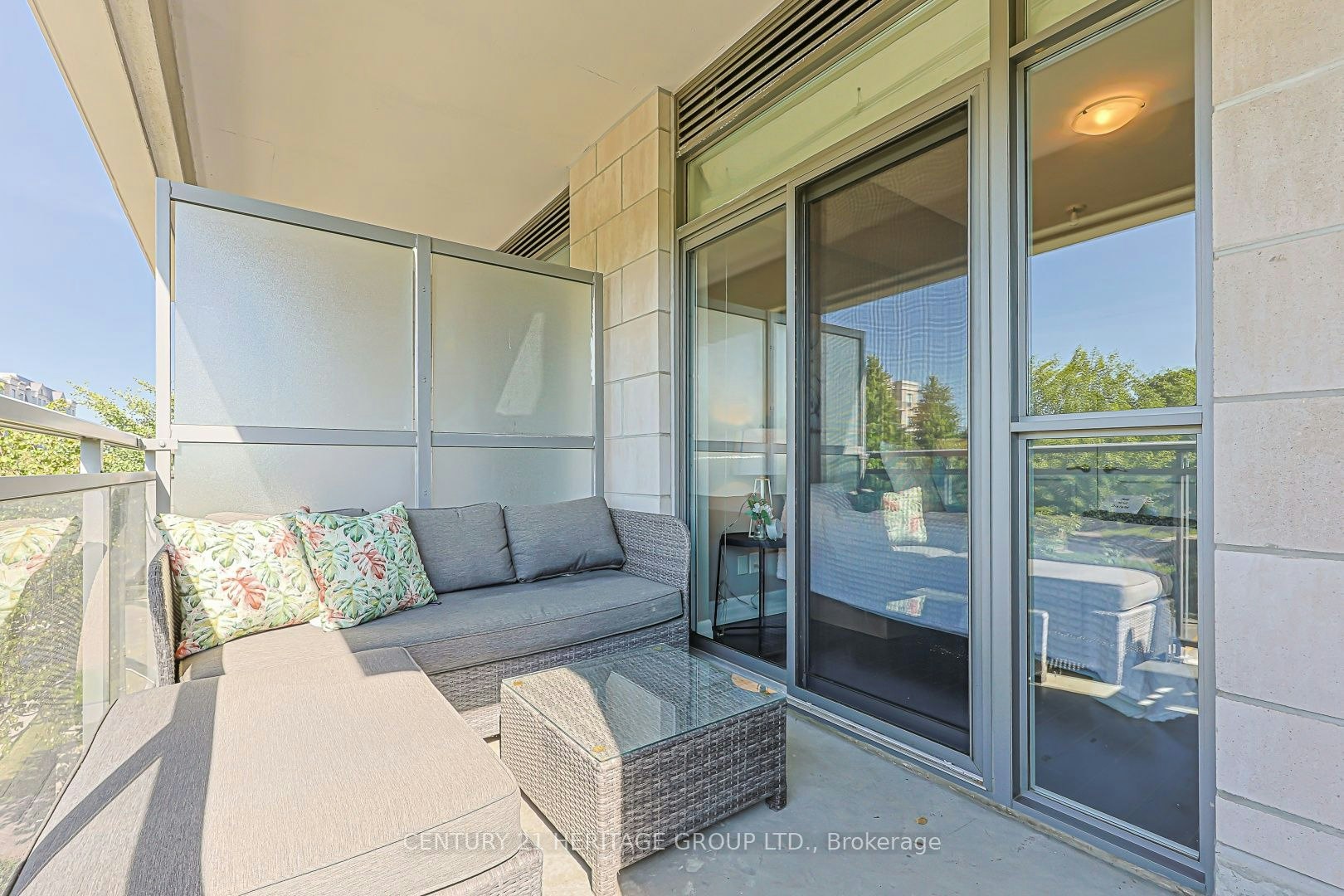210-111 Civic Square Gate, Aurora, ON, L4G 0S6 - 27
