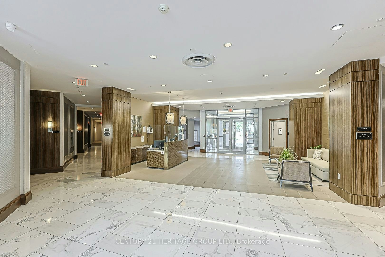 210-111 Civic Square Gate, Aurora, ON, L4G 0S6 - 8