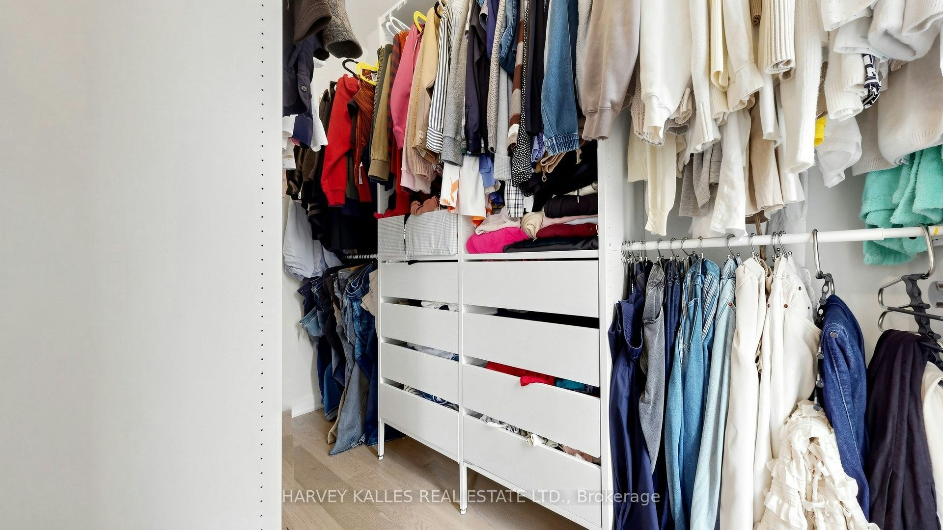 44 De La Roche Drive, Vaughan, ON, L4H 5G4 - 27