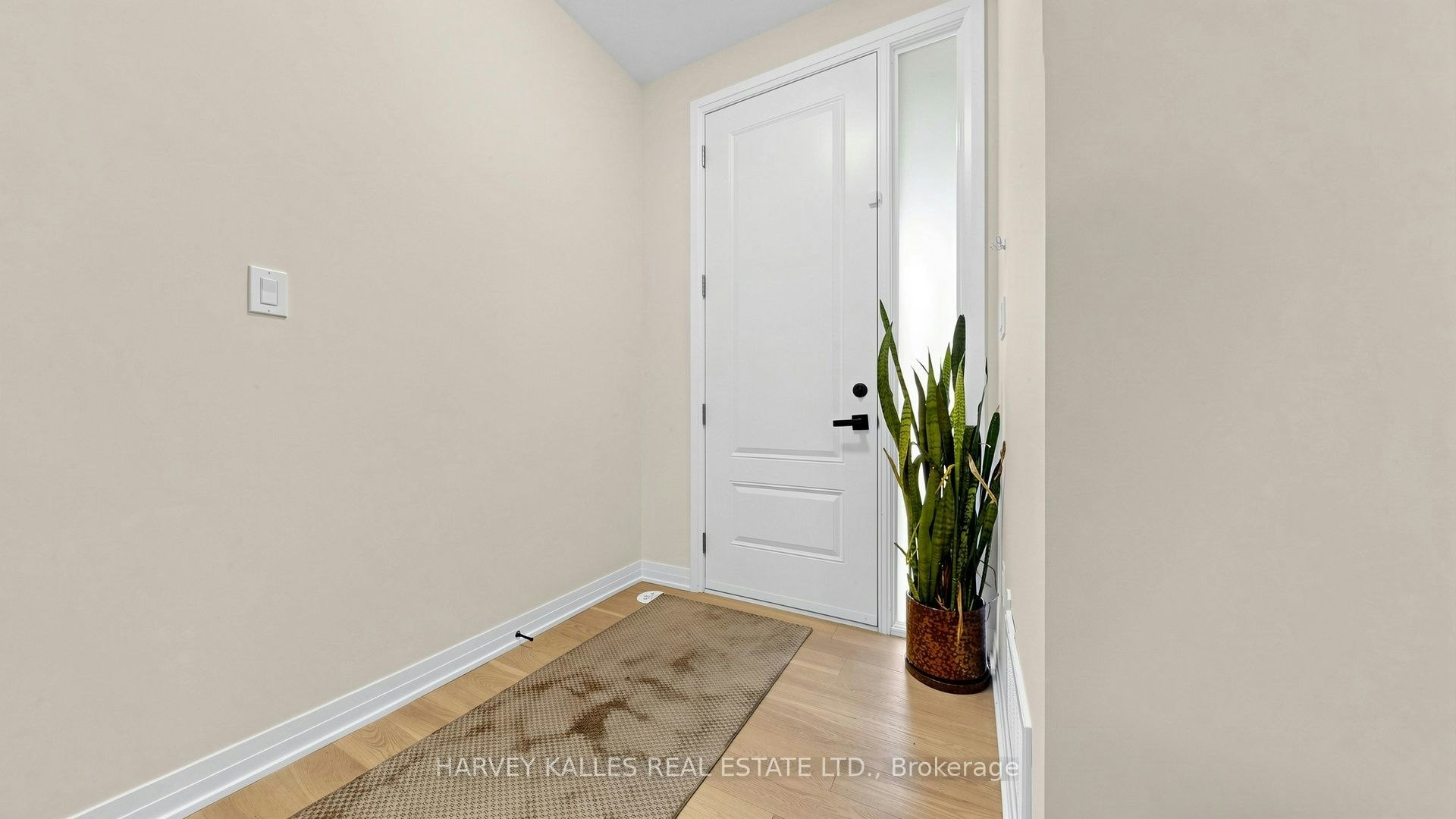 44 De La Roche Drive, Vaughan, ON, L4H 5G4 - 44