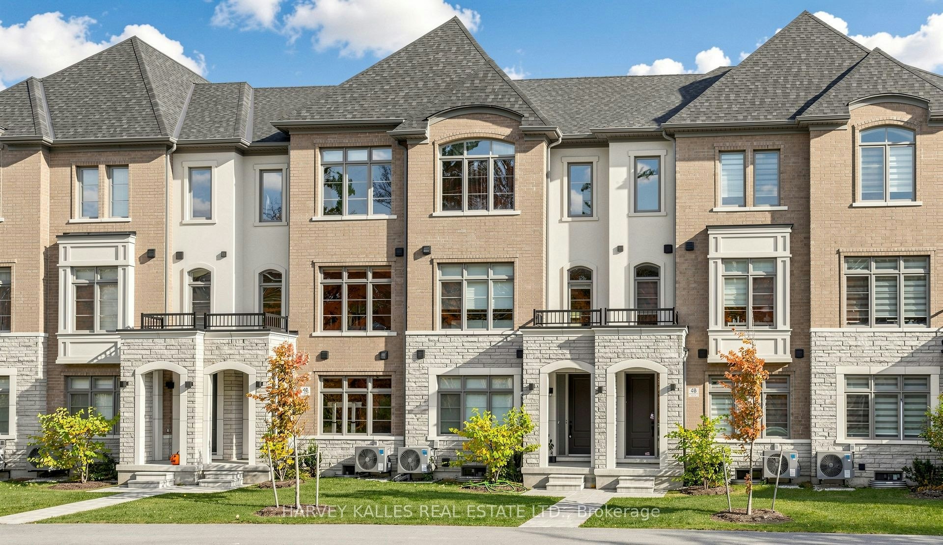 44 De La Roche Drive, Vaughan, ON, L4H 5G4 - 2