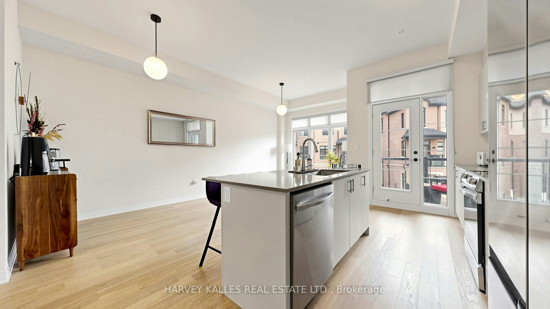 44 De La Roche Drive, Vaughan, ON, L4H 5G4 - 17