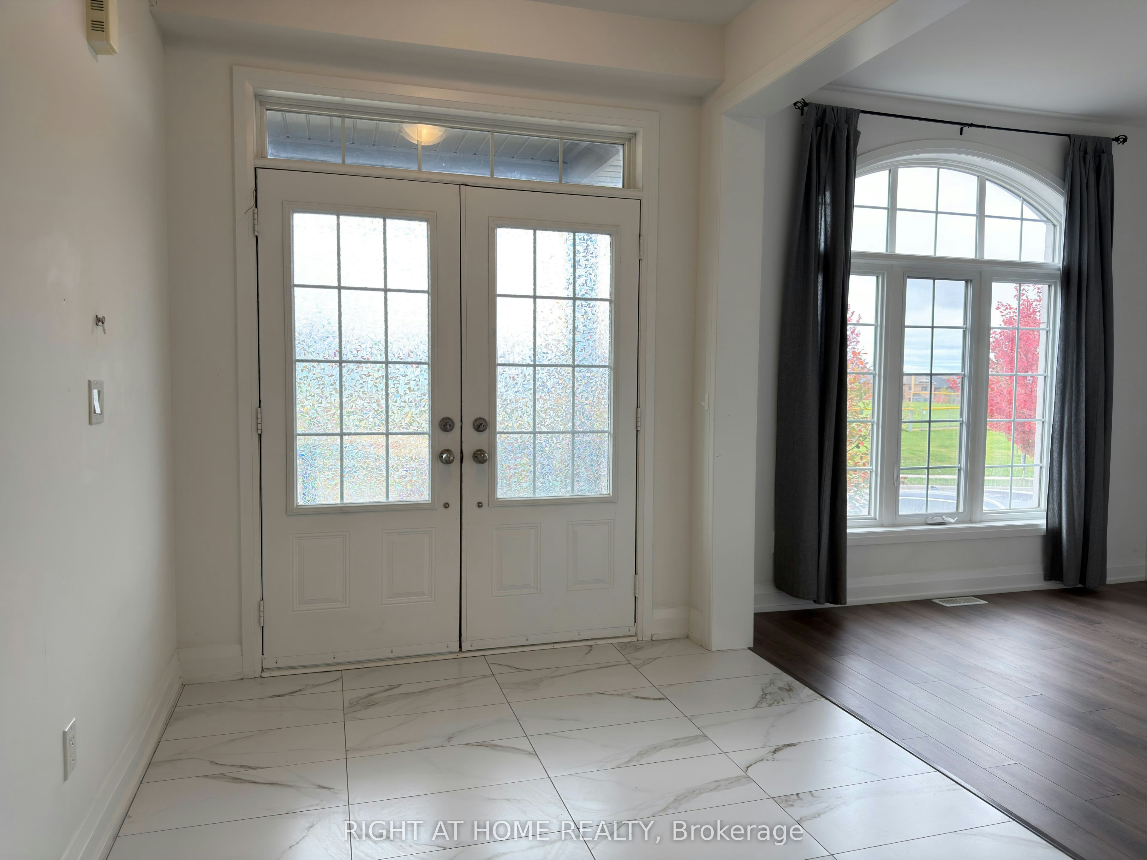 123 Dog Wood Boulevard, East Gwillimbury, ON, L9N 0S9 - 3