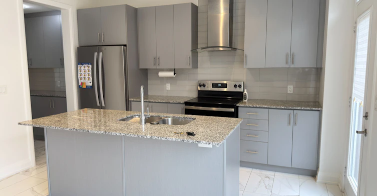 123 Dog Wood Boulevard, East Gwillimbury, ON, L9N 0S9 - 5
