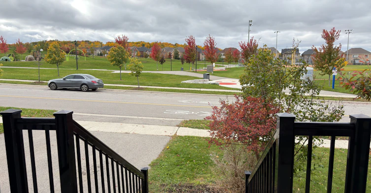 123 Dog Wood Boulevard, East Gwillimbury, ON, L9N 0S9 - 2