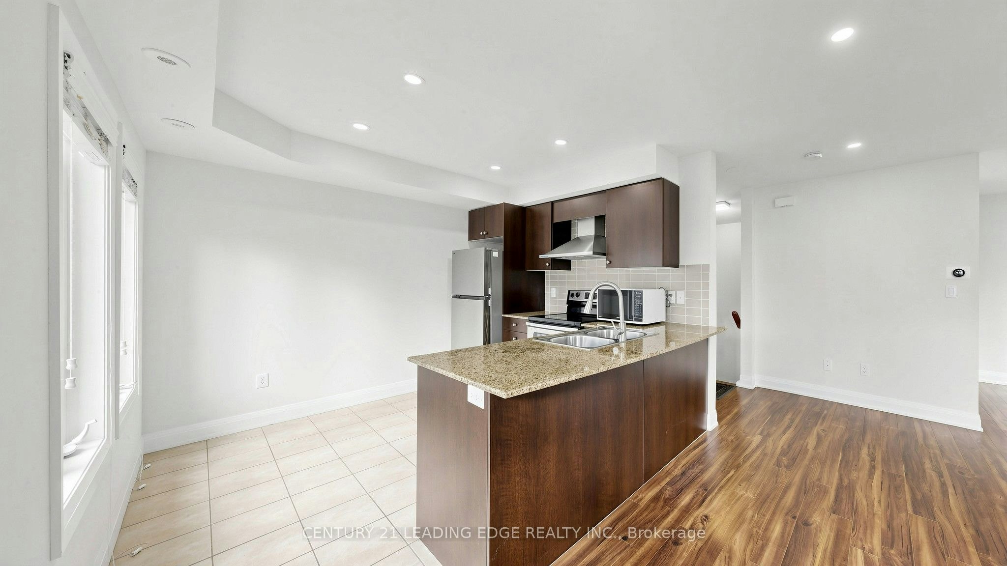 202-320 John Street, Markham, ON, L3T 0B1 - 12