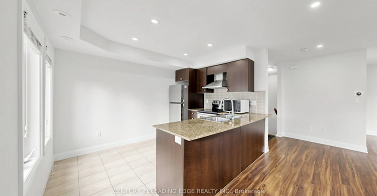 202-320 John Street, Markham, ON, L3T 0B1 - 12